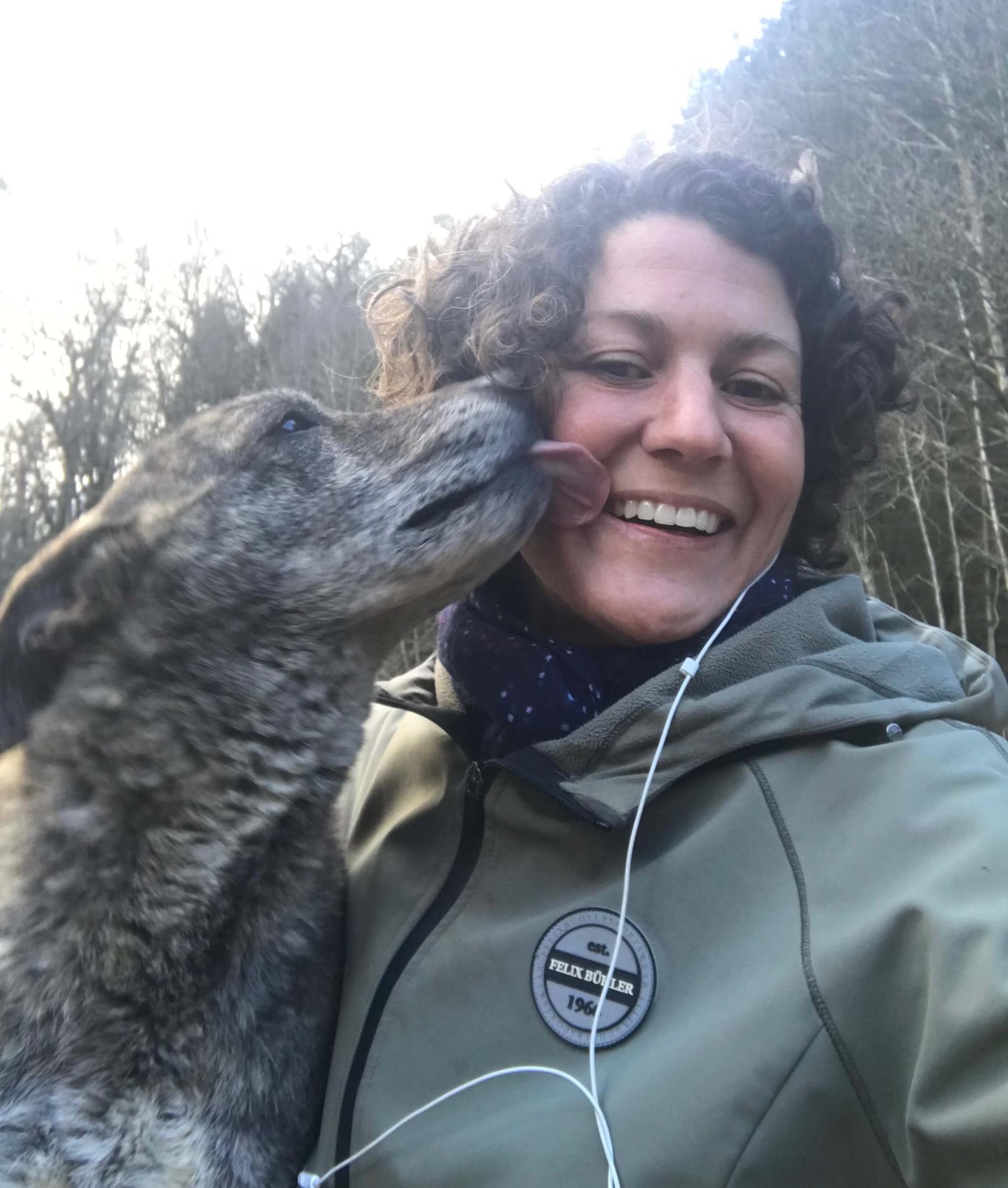 Hundeverhaltenstherapeutin Melanie Müller Quine mit ZLH Kira