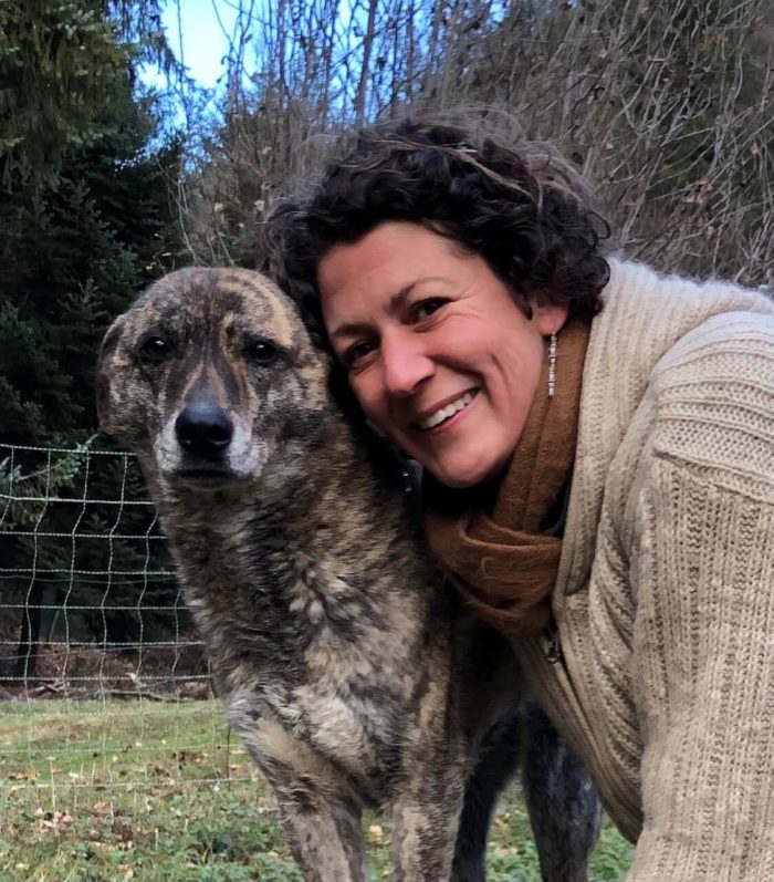 Melanie Müller Quine mit zentralem Leithund Kira